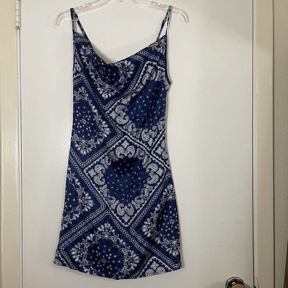 CIDER blue bandana paisley cowl neck cami bodycon mini dress size XS - Picture 2 of 7
